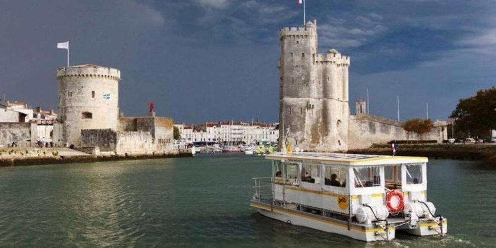 Au Coeur Du Centre Ville De La Rochelle Au Calme Avec Stationnement Gratuit Luaran gambar