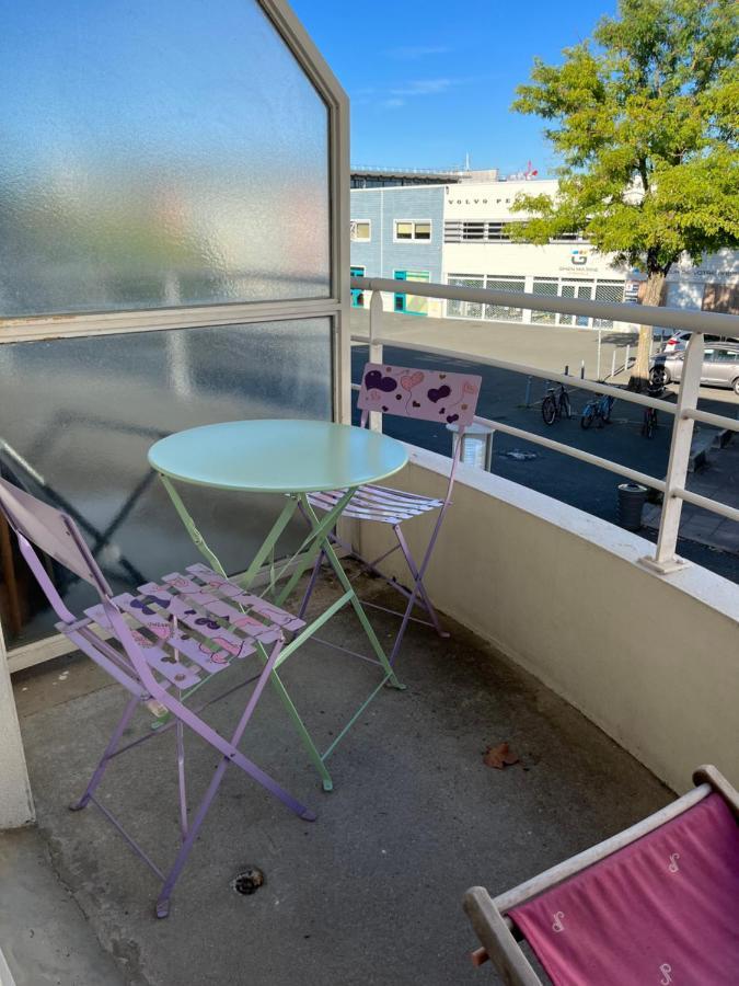 Au Coeur Du Centre Ville De La Rochelle Au Calme Avec Stationnement Gratuit Luaran gambar
